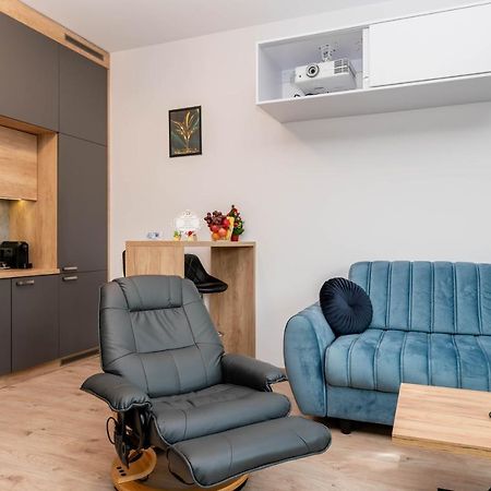 Apartwro - Apartament Przy Wyspie Slodowej, Garaz, Projektor, Rowery Apartman Wrocław Kültér fotó