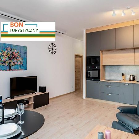 Apartwro - Apartament Przy Wyspie Slodowej, Garaz, Projektor, Rowery Apartman Wrocław Kültér fotó
