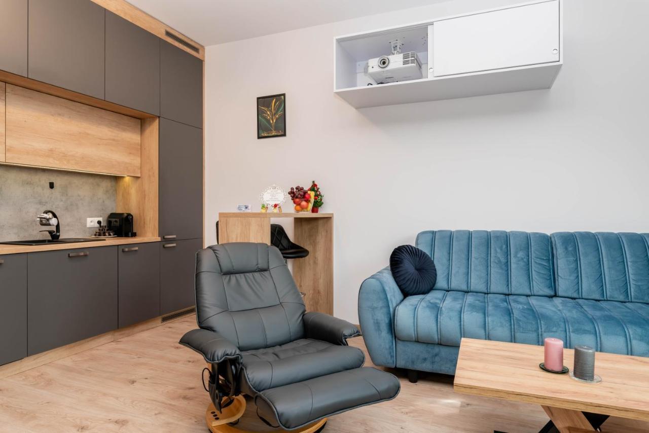 Apartwro - Apartament Przy Wyspie Slodowej, Garaz, Projektor, Rowery Apartman Wrocław Kültér fotó
