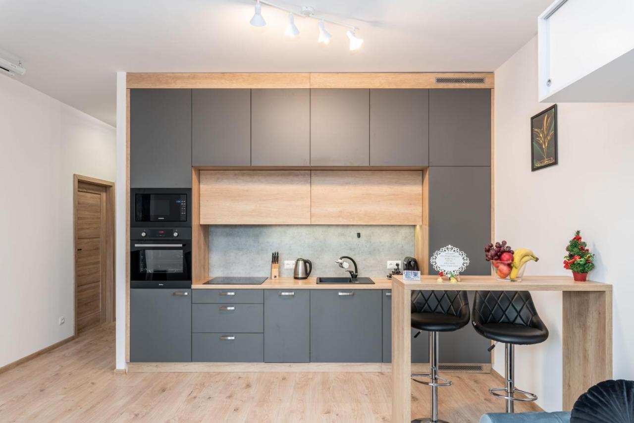 Apartwro - Apartament Przy Wyspie Slodowej, Garaz, Projektor, Rowery Apartman Wrocław Kültér fotó