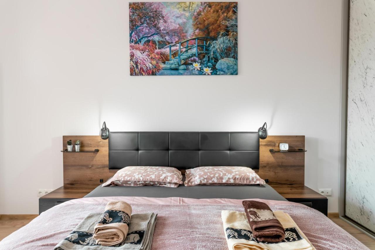 Apartwro - Apartament Przy Wyspie Slodowej, Garaz, Projektor, Rowery Apartman Wrocław Kültér fotó